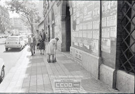 Carteles electorales en la calle – Foto 7