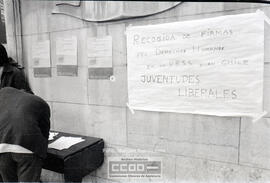 Recogida de firmas Juventudes Liberales– Foto 6