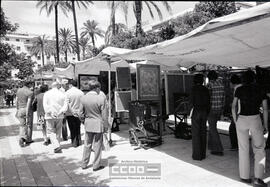 Mercadillo de pinturas y recogida de firmas – Foto 4