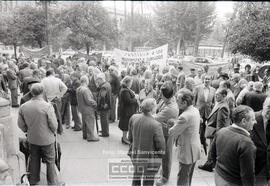 Concentración de pensionistas reivindicando descuentos en los transportes, entre otras – Foto 9