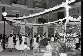 Cruz de mayo en calle Bailen – Foto 20