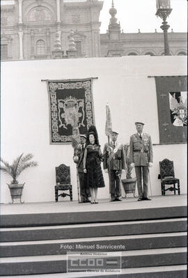 Acto militar: homenaje a la bandera – Foto 78