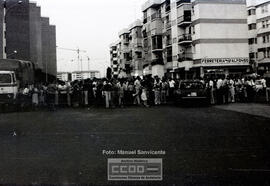Concentración de vecinos en el barrio del Polígono Norte – Foto 13