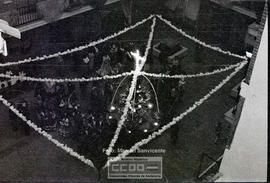 Cruz de mayo en calle Bailen – Foto 57