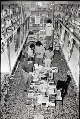 Interior de una librería – Foto 5