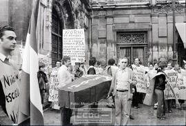 Manifestación contra la ley de educación de UCD – Foto 10