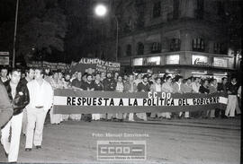 Manifestación contra la política de UCD – Foto 2