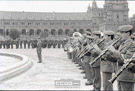 Acto militar: homenaje a la bandera – Foto 7