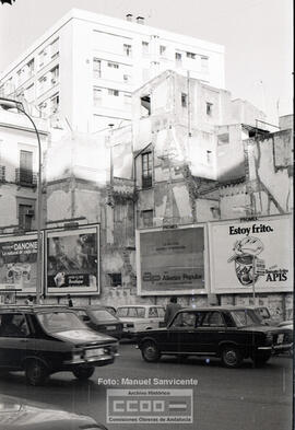 Carteles electorales en la calle – Foto 3