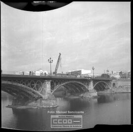 Puente de Triana en obras – Foto 3