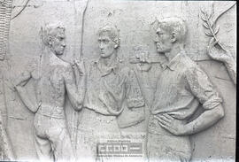 Escultura Trabajadores del Puerto – Foto 18