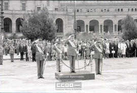Acto militar: homenaje a la bandera – Foto 2