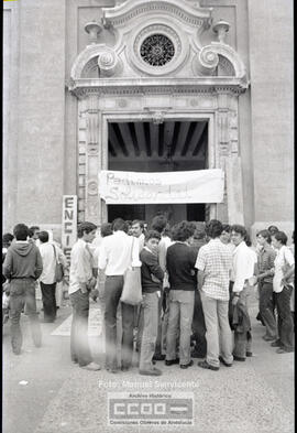 Encierro en la Facultad de Filosofía y Letras – Foto 6