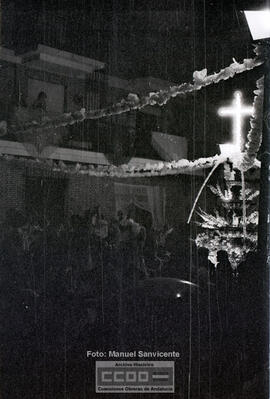 Cruz de mayo en calle Bailen – Foto 3