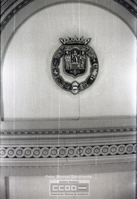 Escudo de la fachada del edificio de Diputación de Sevilla – Foto 13