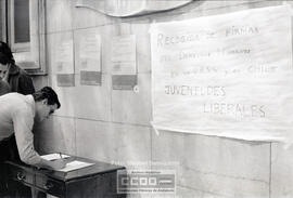 Recogida de firmas Juventudes Liberales– Foto 2