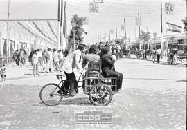 Escenas de la Feria de Abril – Foto 2