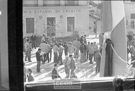 Concentración en la plaza de Trebujena – Foto 4