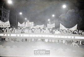 Manifestación por "una escuela popular" – Foto 10