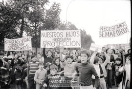Concentración de vecinos exigiendo semáforos – Foto 10