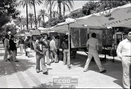 Mercadillo de pinturas y recogida de firmas – Foto 5