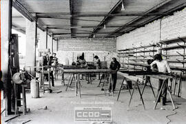 Pueblo costero y taller – Foto 1
