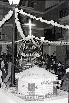 Cruz de mayo en calle Bailen – Foto 47