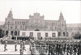 Acto militar: homenaje a la bandera – Foto 141
