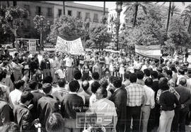 Manifestación – concentración de vecinos exigiendo instalaciones deportivas en los barrios – Foto 2