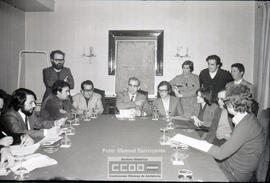 Reparto de Mundo Obrero en la calle y reunión en la sede del PCE – Foto 13