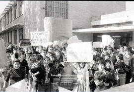Manifestación de alumnos de enseñanza general pidieron un profesor de inglés – Foto 9