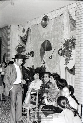 Cruz de mayo en calle Bailen – Foto 19