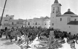 Concentración en la plaza de Trebujena – Foto 35